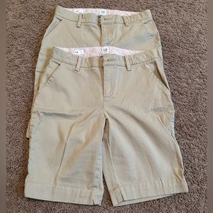 Gap Khaki Bermuda Length Shorts